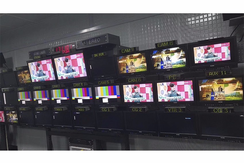台湾电视台TVBS采购42套17寸技监级调色监视器KVM-1760D